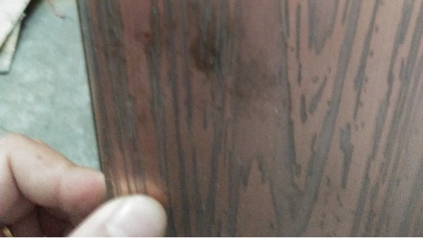 為什么剛安裝不久的彩色不銹鋼門會褪色？這就是原因！